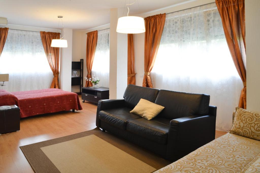 Hotel Venezia Рива-дель-Гарда Номер фото